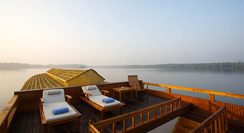 Lotus Houseboat highlight