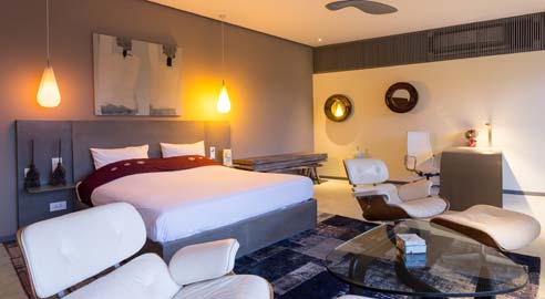 The Grande Mansion (3 rooms)