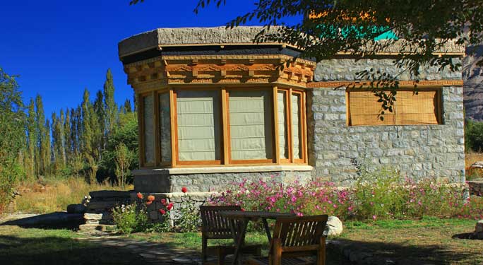 Tranquil Twin Cottage (4 units)