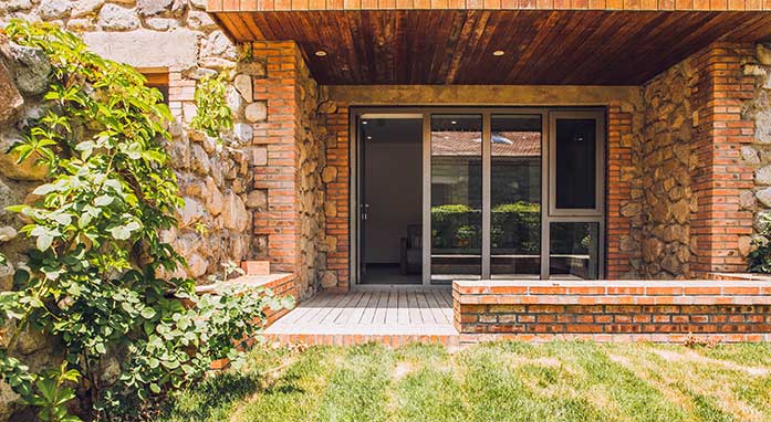 Deluxe Vineyard Room (5 units)