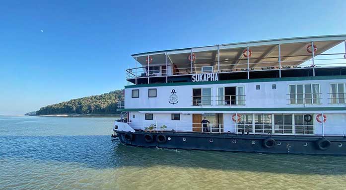 The Rudra Singha II (a two-cabin boat available for private charter)