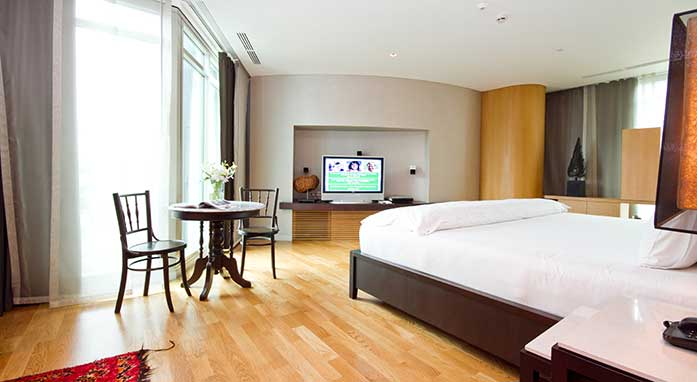 MADUZI CORNER SUITE (6 units)